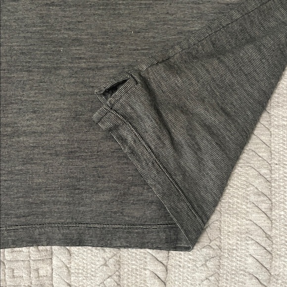 Bombas Men's Charcoal Long Sleeve Merino Wool Long Sleeve Base Layer Tee - Picture 7 of 8